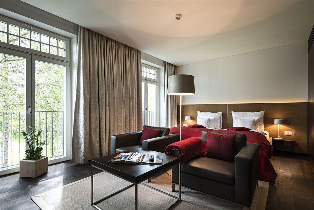 Tauroa Steirerschloessl Hotel เซลท์เว็ก ภายนอก รูปภาพ